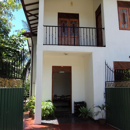 Pubudu'S Villa Hikkaduwa Extérieur photo