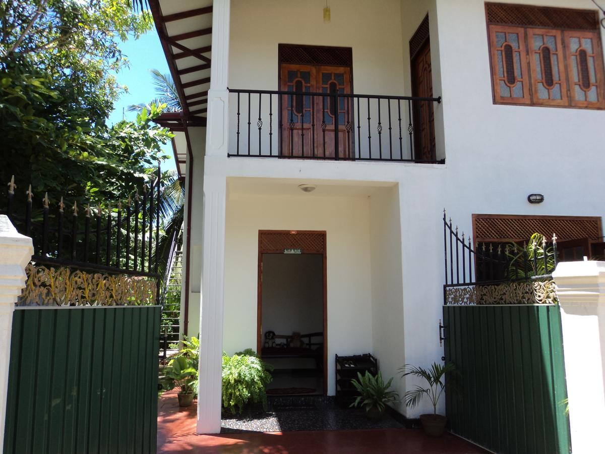 Pubudu'S Villa Hikkaduwa Extérieur photo